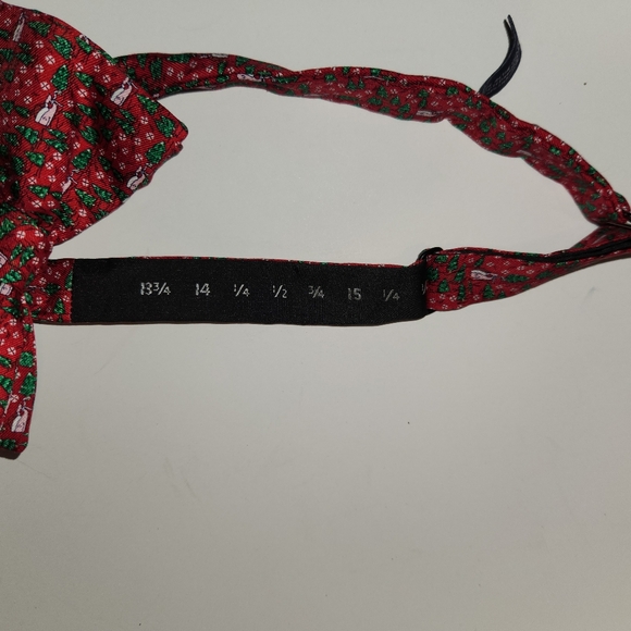 Nwot Vineyard Vines Adjustable Bowtie Red Christmas Tree Pink Whales Christmas - Picture 4 of 6